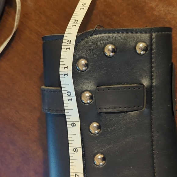 Leather roll bag for handle or sissy bar - Picture 8 of 8